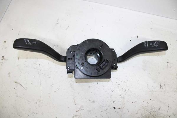 COMMODO VW UP/ SKODA CITIGO/ SEAT MII - Vue 1